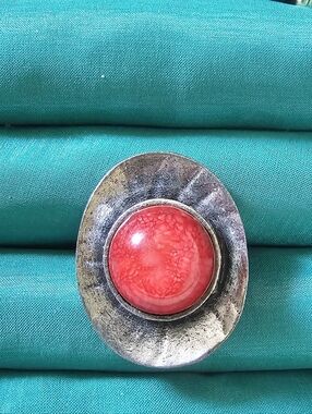 Sratement Ring